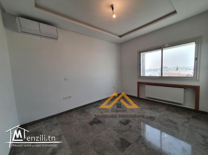 A vendre appartement S+2