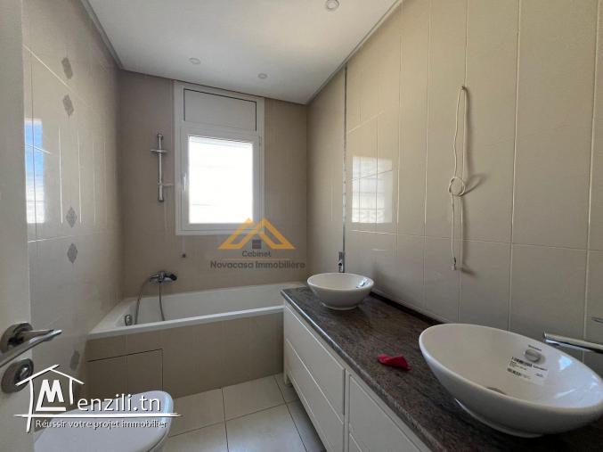 A louer Appartement S+3 a Khzema