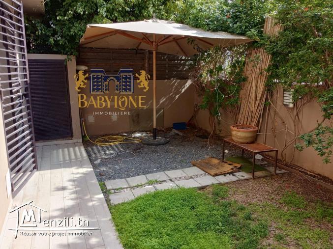 A louer un appartement s1 avec jardin à la Marsa