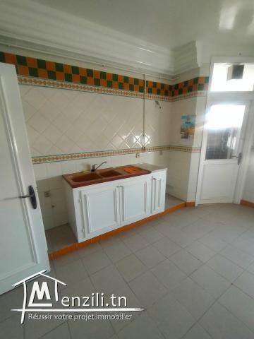 bureau a louer à Alain savary