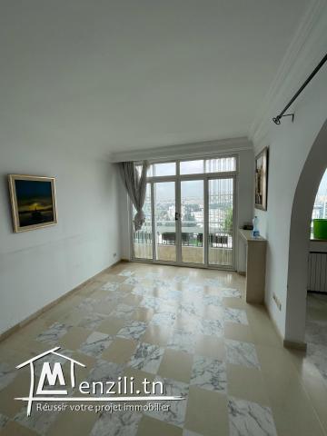 bureau  a louer à cité khadhra