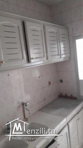 دار للكراء يقع في حي السعادة السمران الزهور1