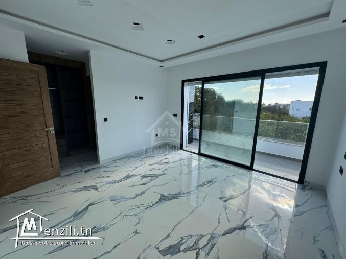 Villa S+4 toute neuve avec piscine à Hammamet Zone Craxi à vendre 51355351
