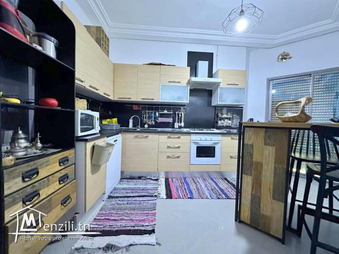 A vendre un S+3 avec PLACE DE PARKING à SAHLOUL YASSER ARAFET