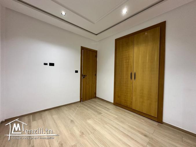 A vendre un S+2 avec une terrasse