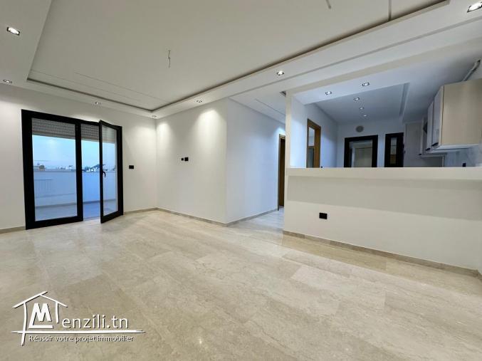 A vendre un S+2 avec une terrasse