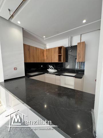 À VENDRE : Un appartement S+2 situé à La Nouvelle Soukra ( Direct promoteur )