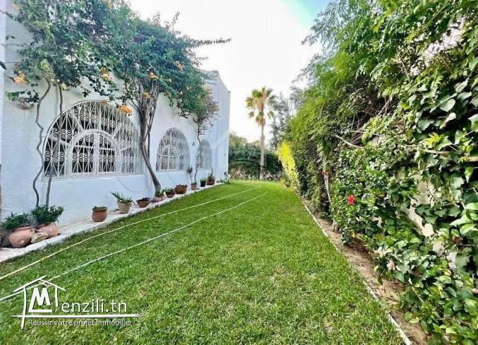 Charmante villa avec jardin à vendre à Hammamet 51355351