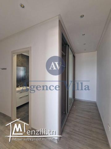 un triplex s3 à gammarth avec piscine