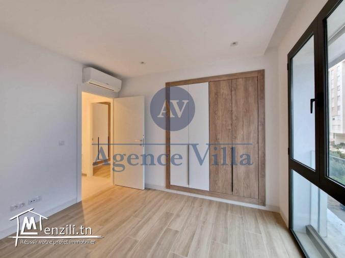 un appartement de 130 m2 à ain zaghouan nord