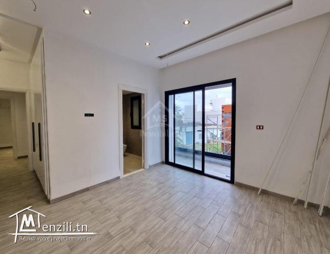 Un duplex avec piscine presque fini à vendre 51355351
