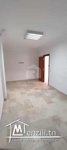 A LOUER | un bureau A+3 près de rond-point Panorama