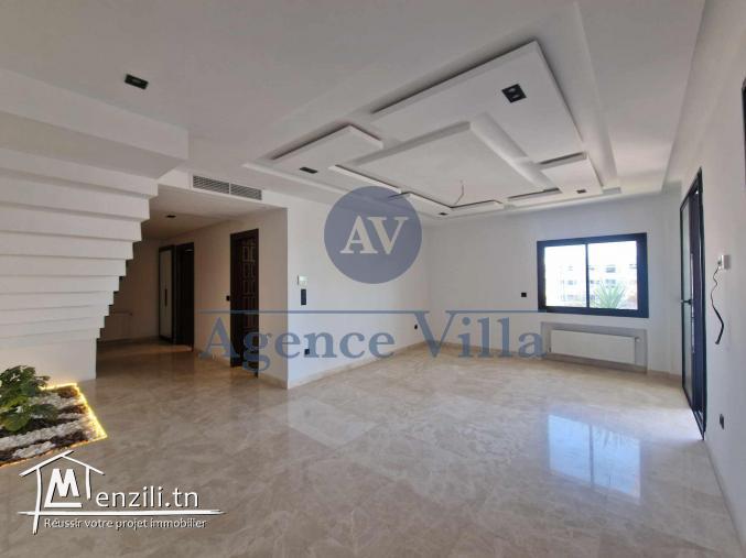 un duplex s+3 à ain zaghouan nord