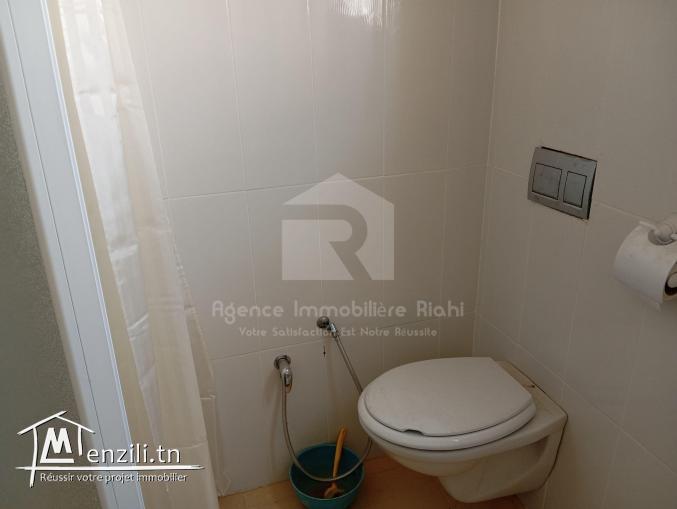 A'LOUER ( annuelle ) un appartement S+2 meublé situé à Sahloul 4