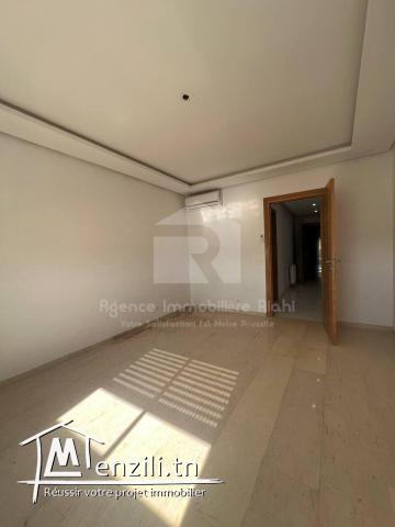 A LOUER un appartement S+3 non meubl? ?  Cit? Olympique  Sousse