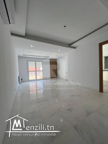 A LOUER un appartement S+3 non meubl? ?  Cit? Olympique  Sousse