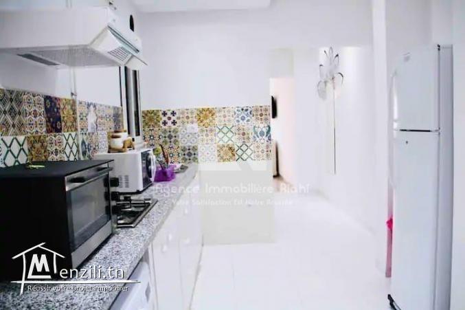 A Louer (Par Jour) Des appartements S+2 meublé situé à Cornich Sousse