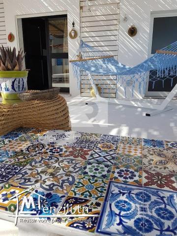 A Louer (Par Jour) un appartement S+1 meublé situé à khezema ouest