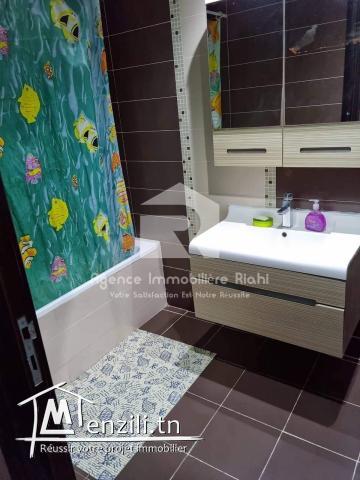 A Louer ( Court durée) un appartement S+2 bien meublé  à Hammem Sousse 