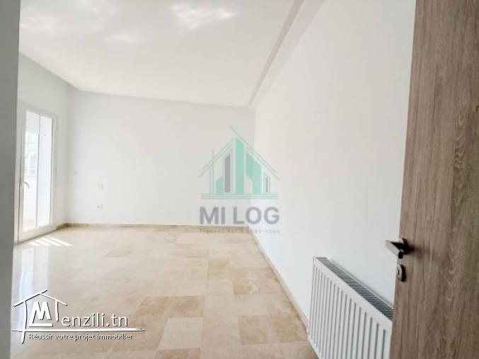 Un Appartement S3 de 141 m² à  Yasminette