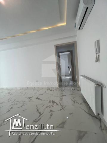 A VENDRE un appartement S+3 situé à Sahloul 4 