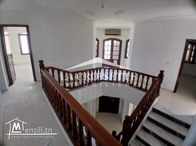 Villa pour un usage bureautique H+5 à La Soukra ZBL0509