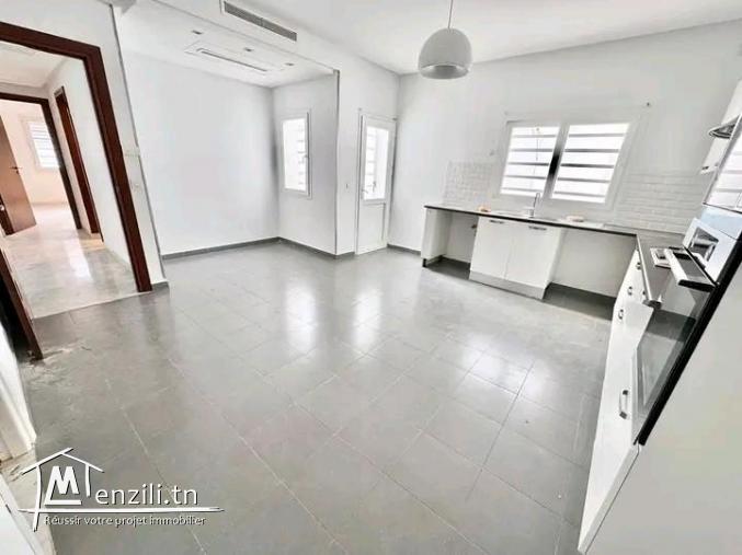 A louer Villa s+5 avec piscine La Marsa