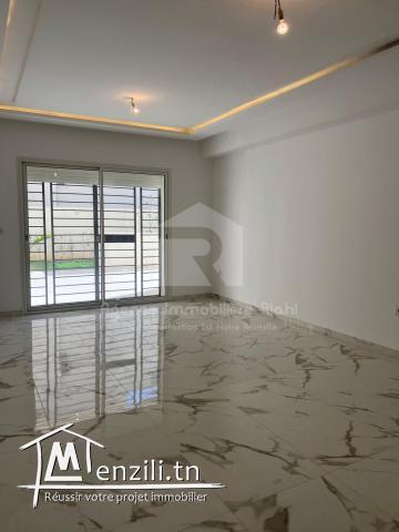 A VENDRE des bureaux A+2 situé à Sahloul 4