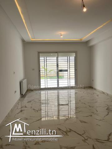 A VENDRE des bureaux A+2 situé à Sahloul 4