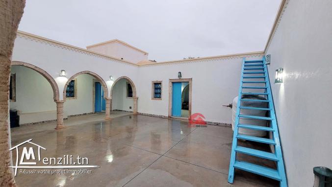 HOUCH DJERBIEN À HOUMT SOUK ZU - RÉF H490