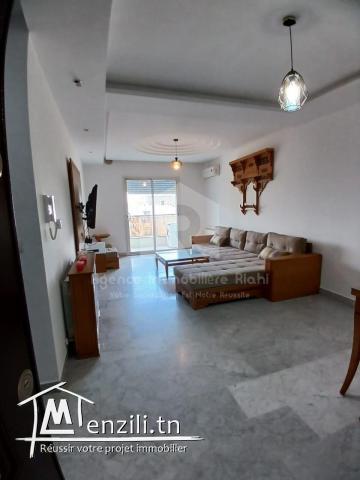 À vendre un appartement S+1 situé à Khzema Est