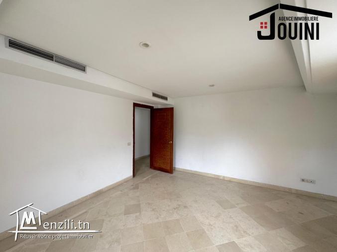 Bureau H+3 A Beb Saadoun Centre Tunis