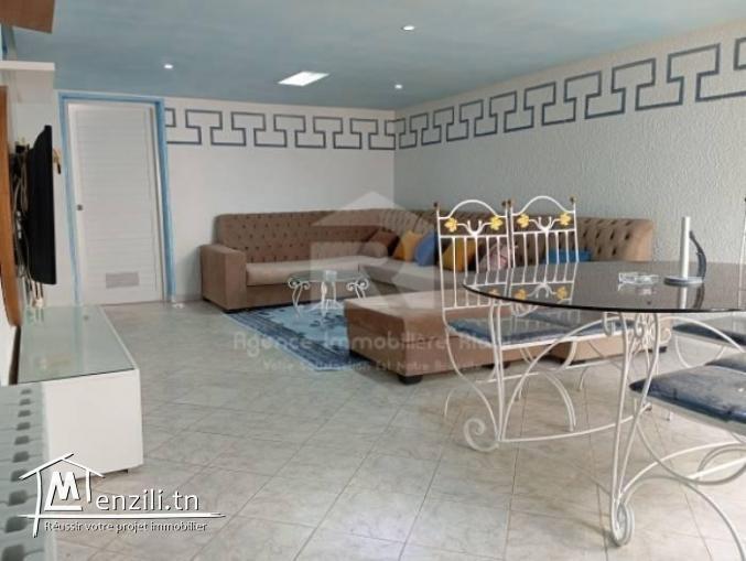 A LOUER un appartement S3 meublé pied dans l'eau situé à Hammem Sousse