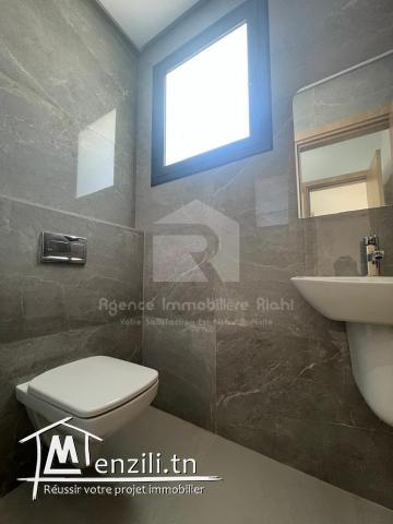 À LOUER | 2 Bureaux A+1 situé prés  du l'hôpital Farhat Hached