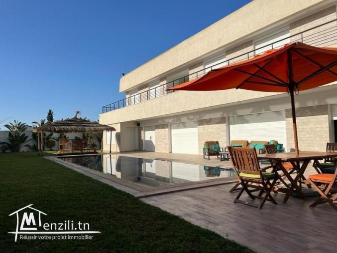 Villa CLEOME (Réf: V2766)