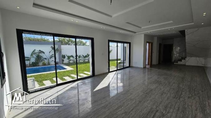 Villa GUZMANIA (Réf: V2732)