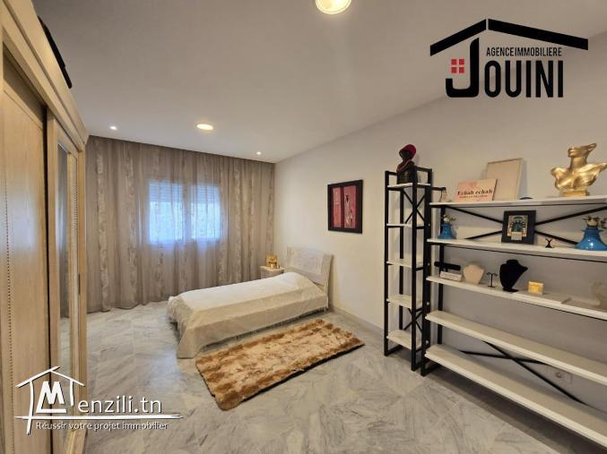 Villa d’Exception avec Jardin et Piscine