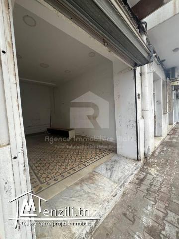 A LOUER | un Local Commercial sans Fond de commerce Situé au centre ville prés l'école de s�...