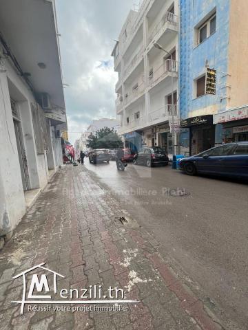 A LOUER | un Local Commercial sans Fond de commerce Situé au centre ville prés l'école de s�...