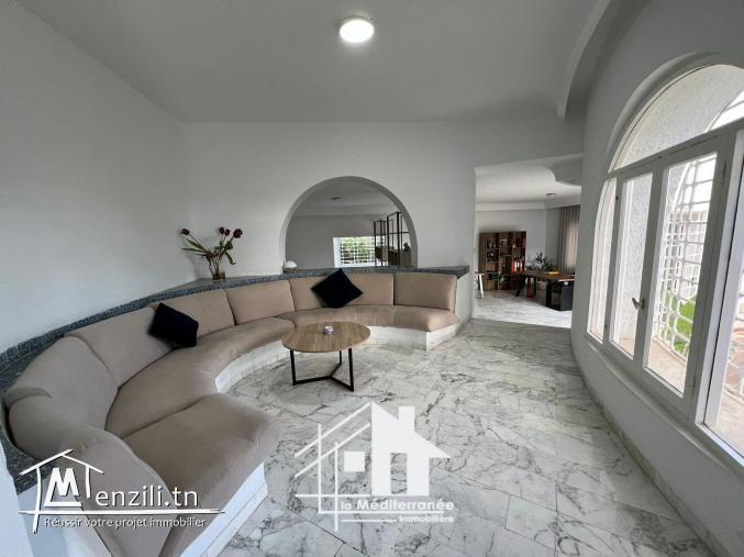 A vendre une superbe villa à Menzah 7