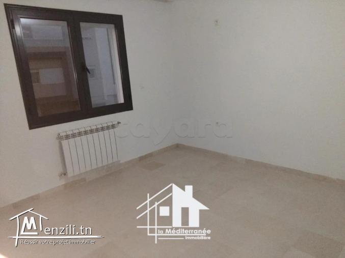 A louer appartement S+2 à jardin el menzah 2