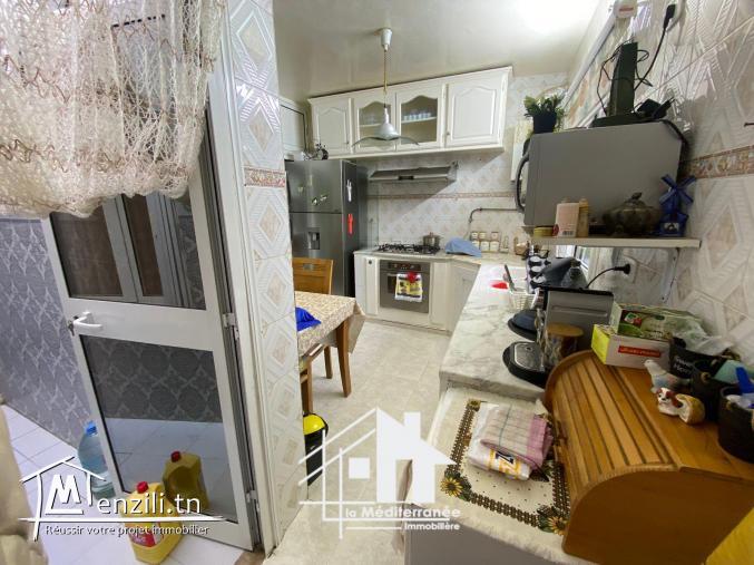 A vendre étage de villa S+3 à Bardo