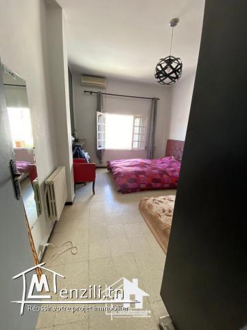 A louer étage de villa à usage bureautique au Bardo