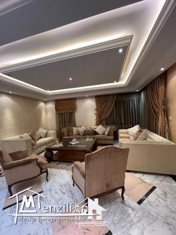 A vendre luxueuse Villa R+2 à Cité el ferdaws Bardo