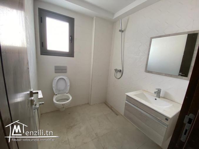 à louer des bureaux neufs à bayrem tounsi