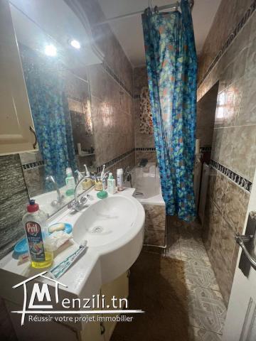 vente duplex à l'étage s4 à bayrem tounsi