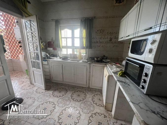 vente duplex à l'étage s4 à bayrem tounsi