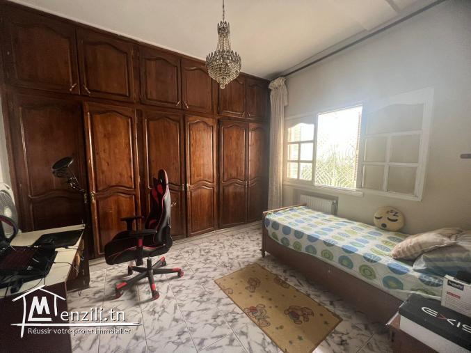 vente duplex à l'étage s4 à bayrem tounsi