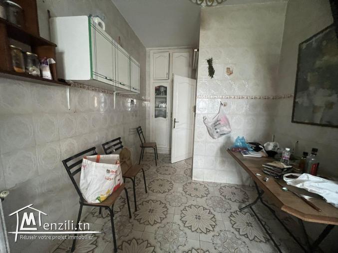 vente duplex à l'étage s4 à bayrem tounsi