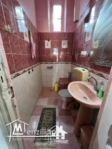 A vendre villa à démolir de 905m² à 20 Mars